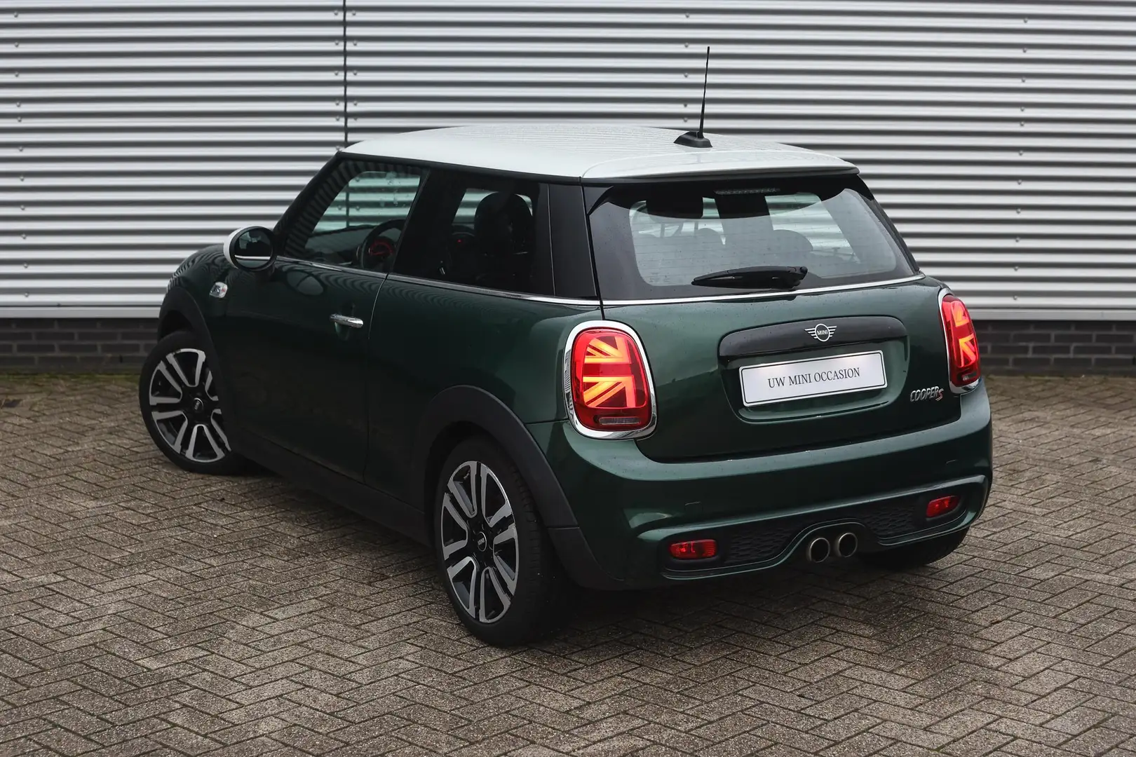 MINI Cooper S Chili Automaat / LED / Comfortstoelen / Stoelverwa Groen - 2