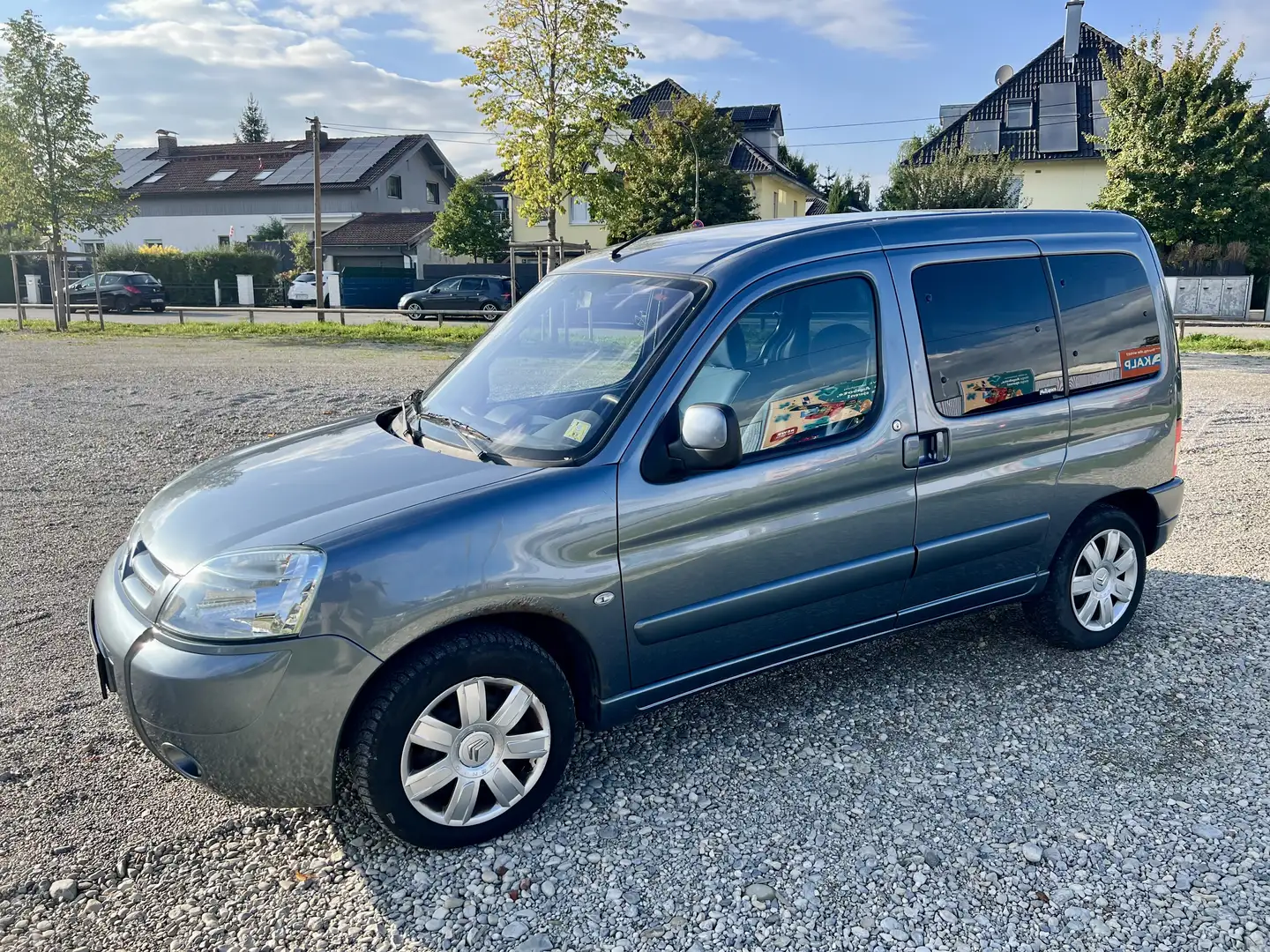 Citroen Berlingo Multispace 1.6 16V Plus AHK - 2