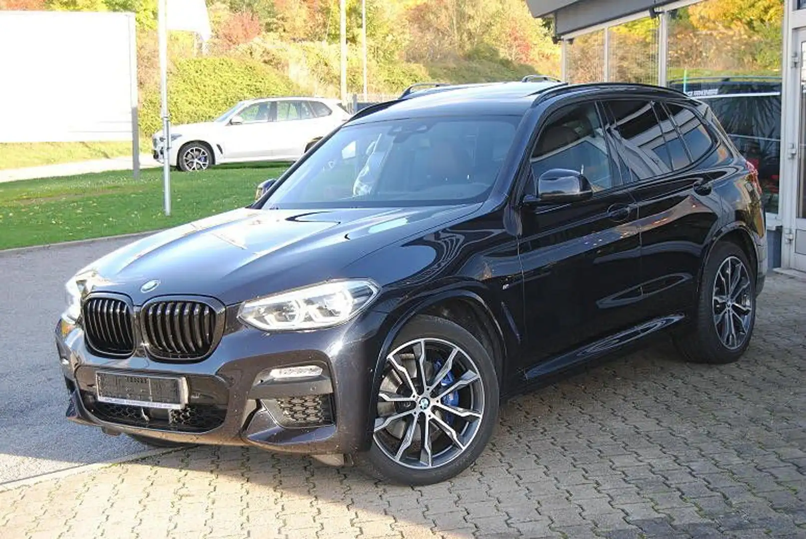 BMW X3 xDrive30d A M SPORT.HUD.Pano.H&K.StHz.AHK Schwarz - 1