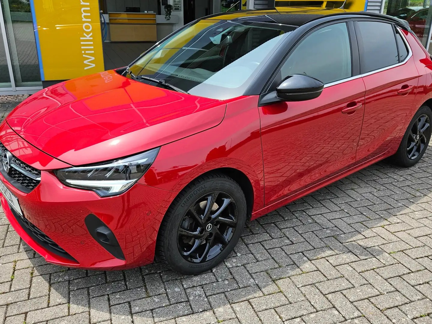 Opel Corsa Elegance Rot - 2