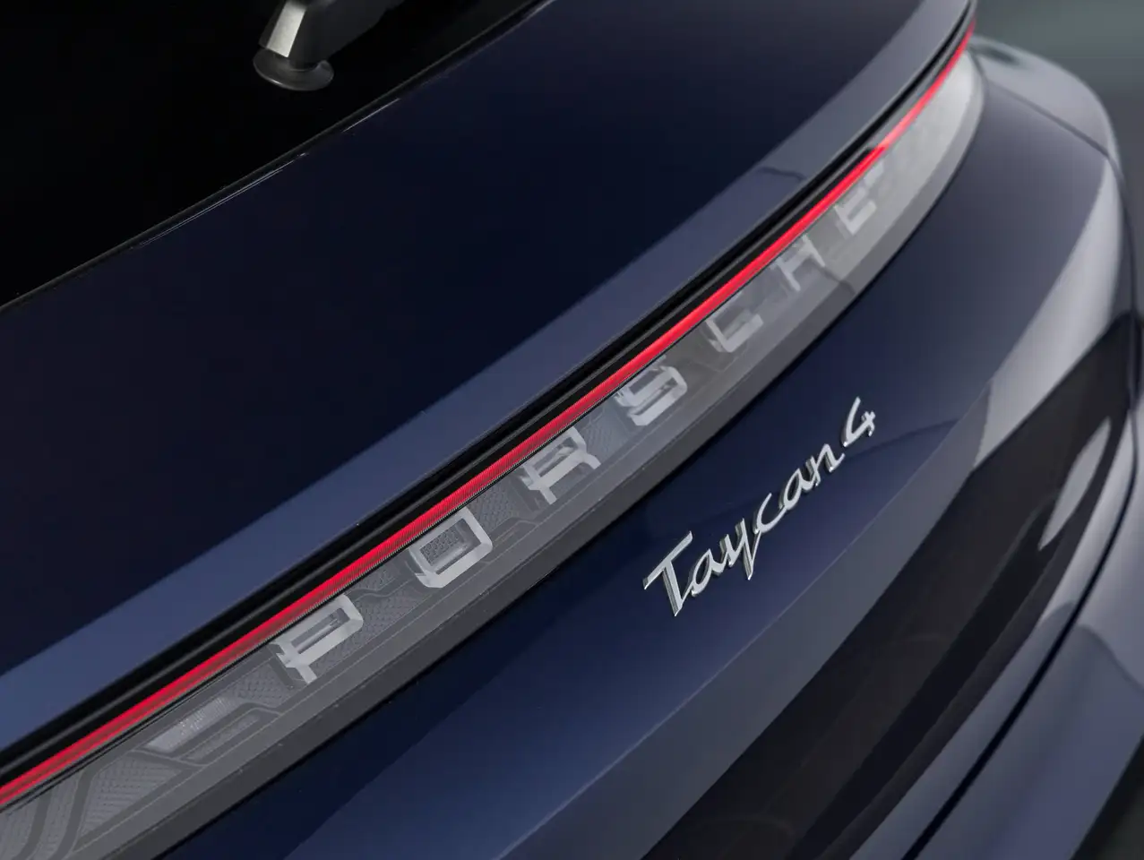 Porsche Taycan 4 Cross Turismo, миниатюра 15
