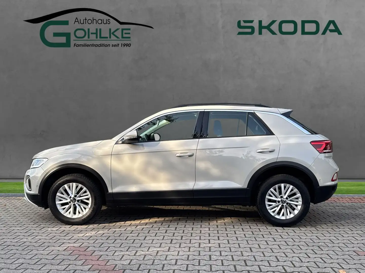 Volkswagen T-Roc Life 1.5T 110kW DSG*Anhängerkupplung*Navi* Klima Grau - 2