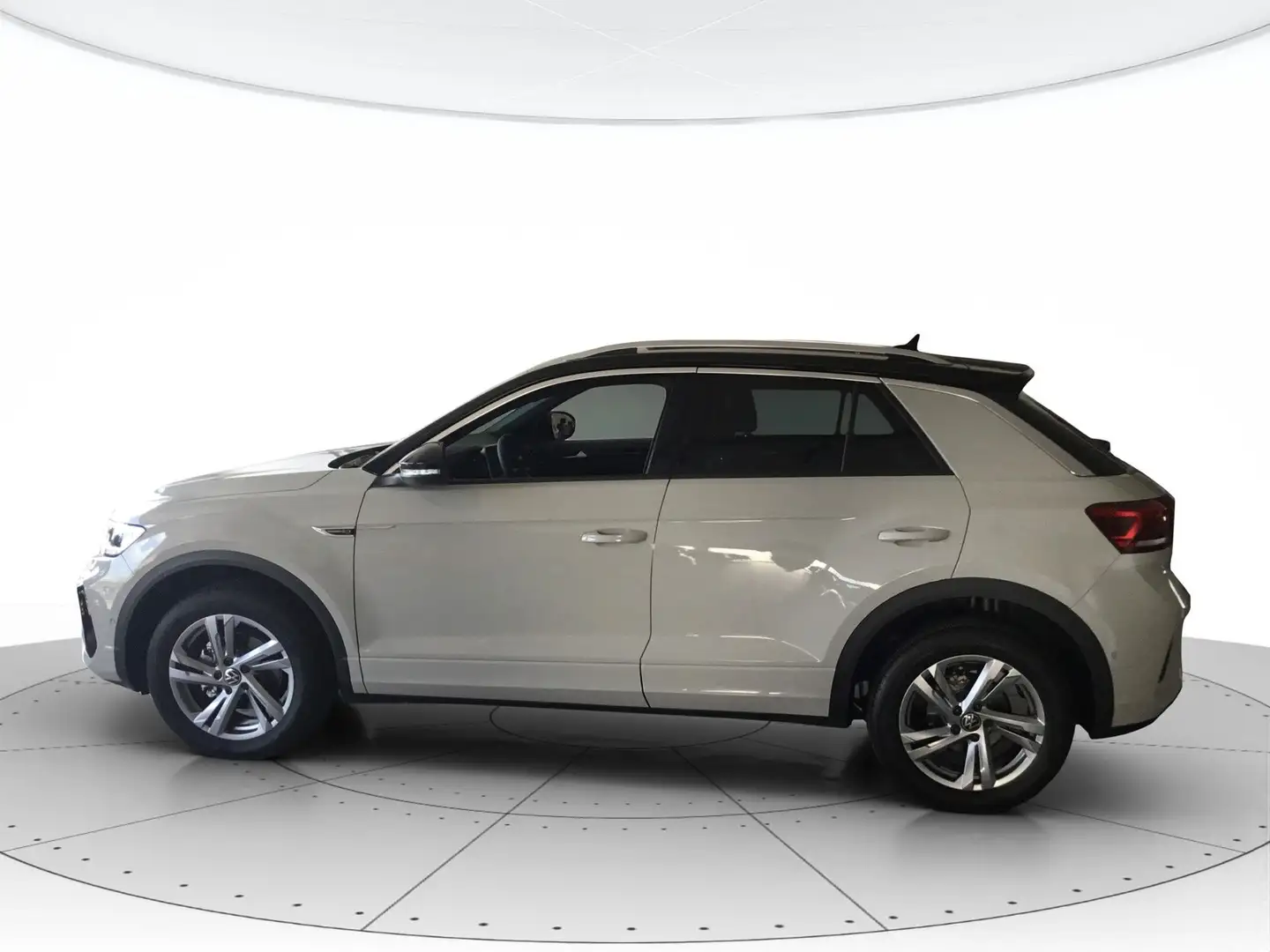 Volkswagen T-Roc 1.0 tsi r-line 110cv - 2