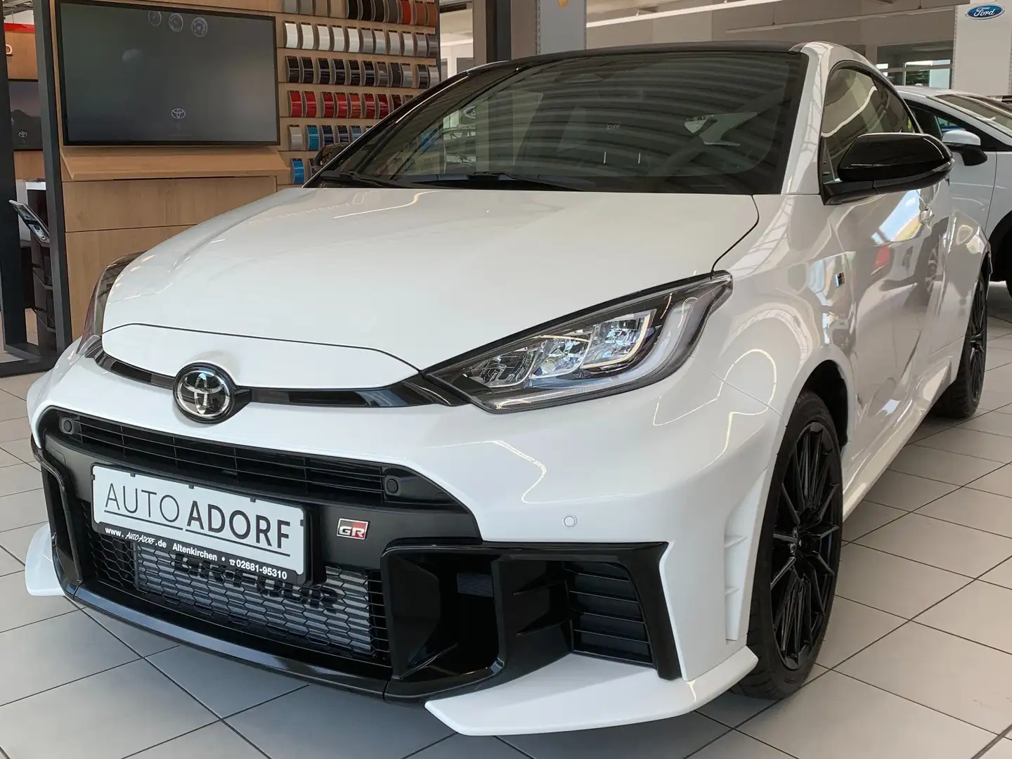 Toyota Yaris GR 3-Türer High-Performance 1.6-l Turbo 4x4 6-G Blanco - 2