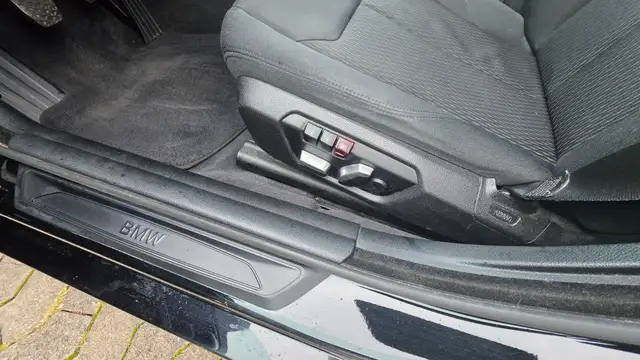 BMW 4 Series view 10