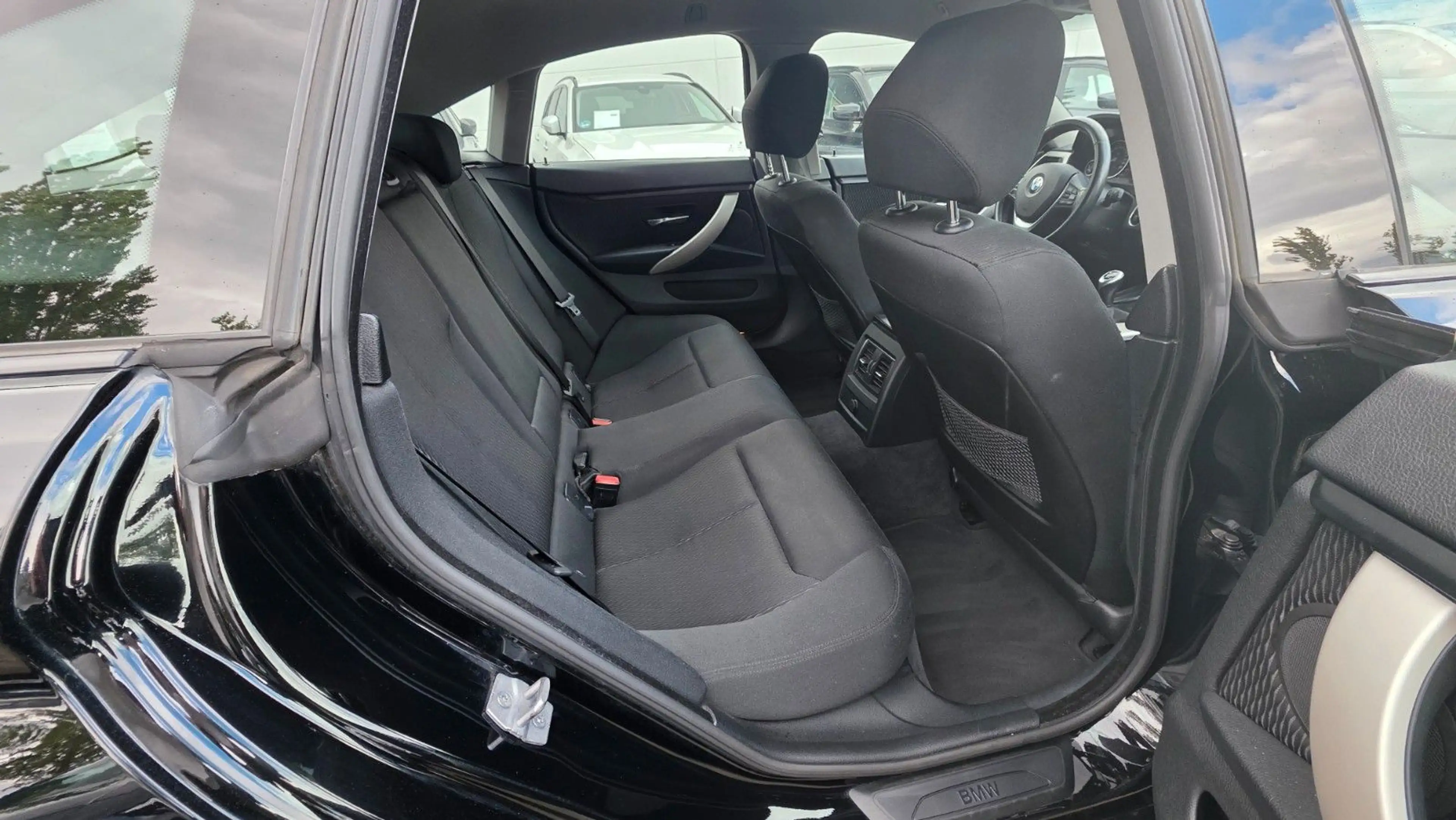 BMW 420 4 Gran Coupe 420 d Advantage — photo 8