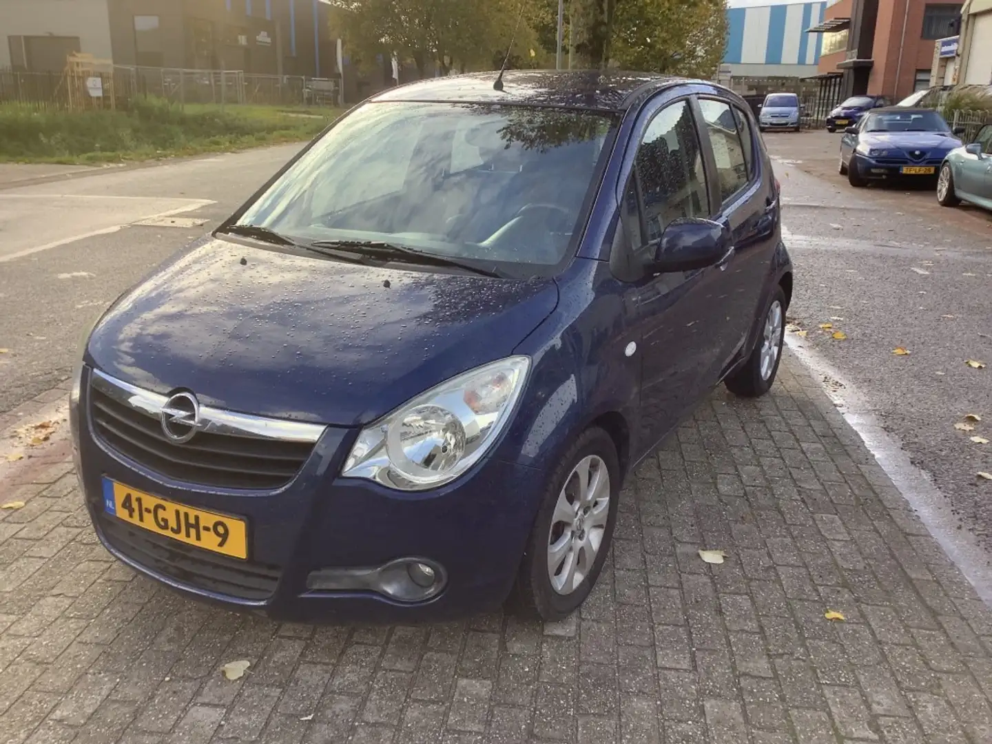 Opel Agila 1.2 ENJOY Blauw - 1