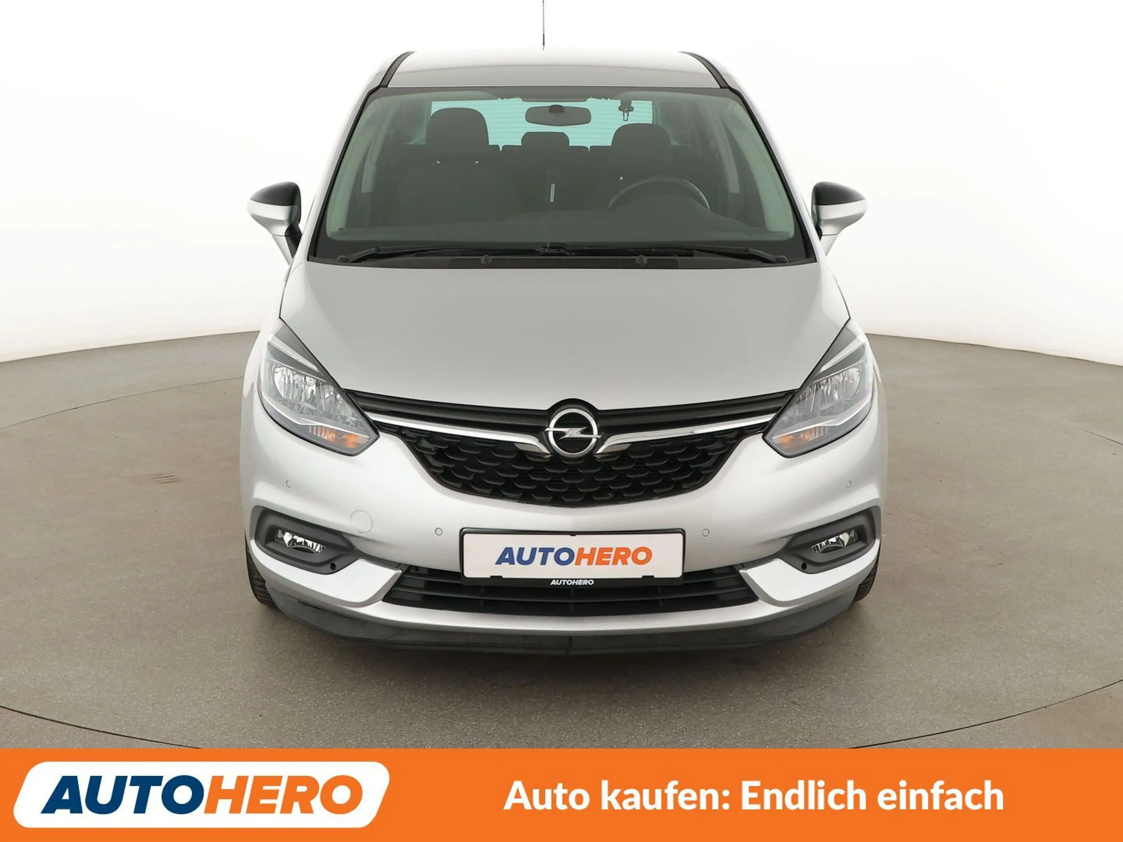 Opel Zafira Tourer 1.6 SIDI Turbo 120 Jahre Start/Stop *TEMPO*PDC*SHZ — photo 3