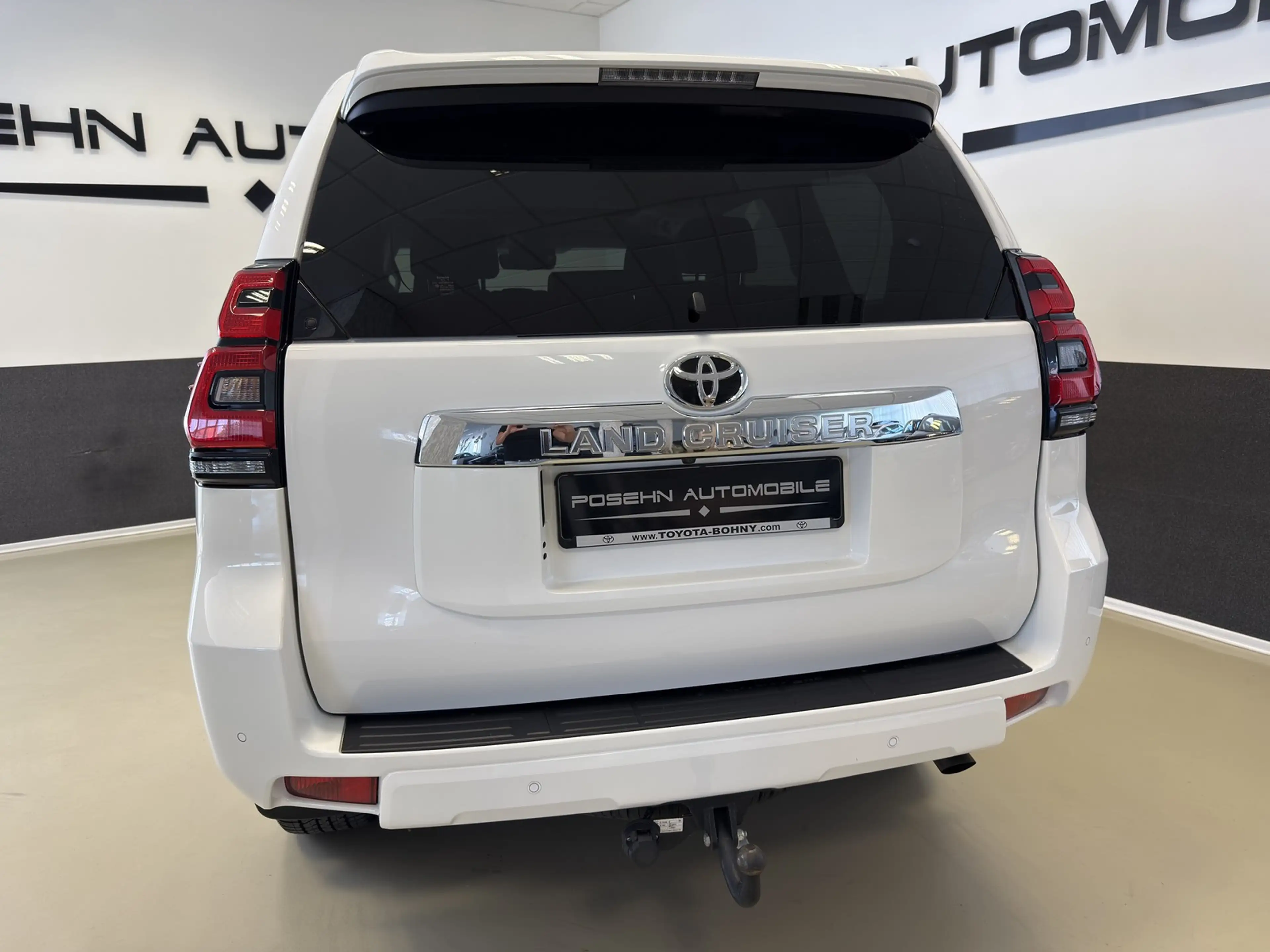 Toyota Land Cruiser 2.8 D4-D Executive AHK LED ACC Leder — photo 5