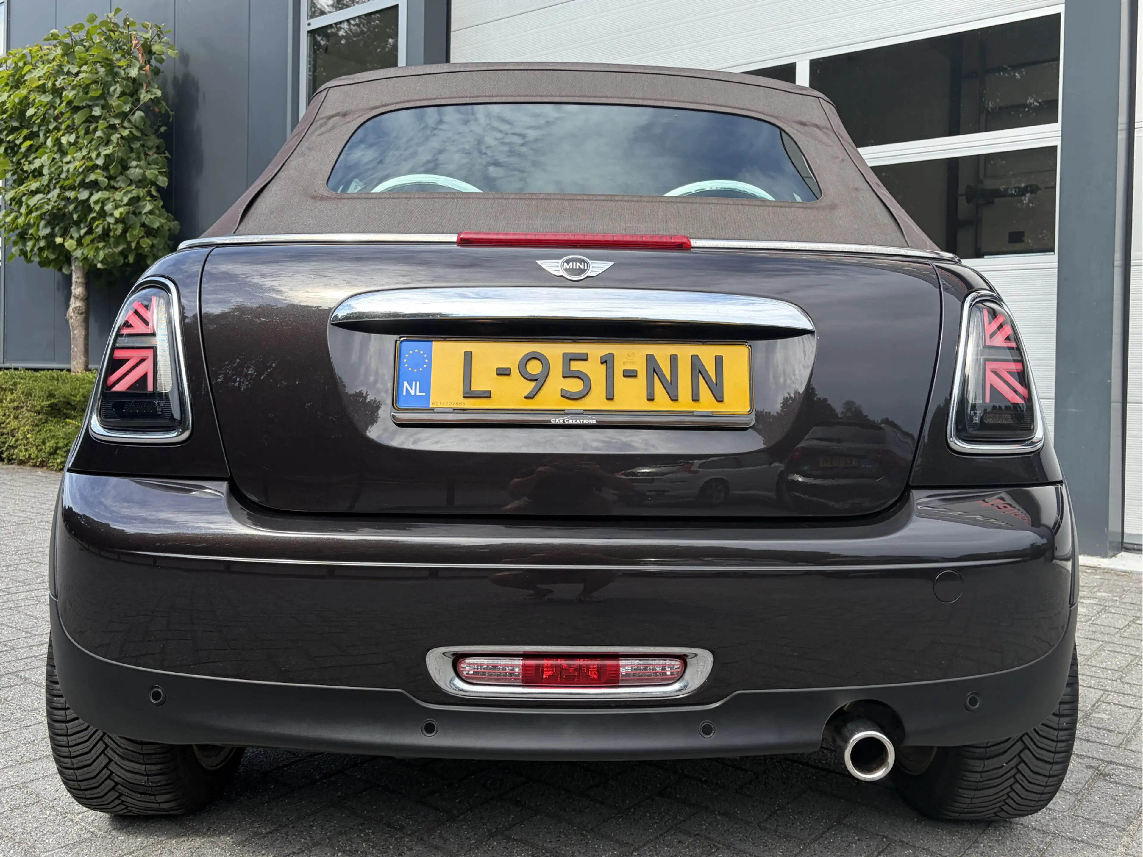 MINI Cooper Cabrio 1.6 Highgate Chili — photo 6