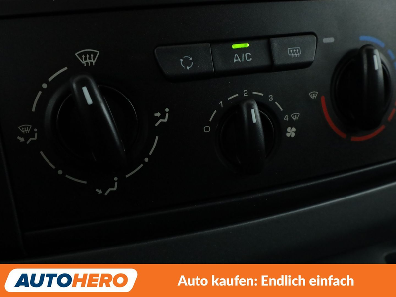 Peugeot Partner 1.6 Active*TEMPO*PDC*SHZ*KLIMA* — photo 23