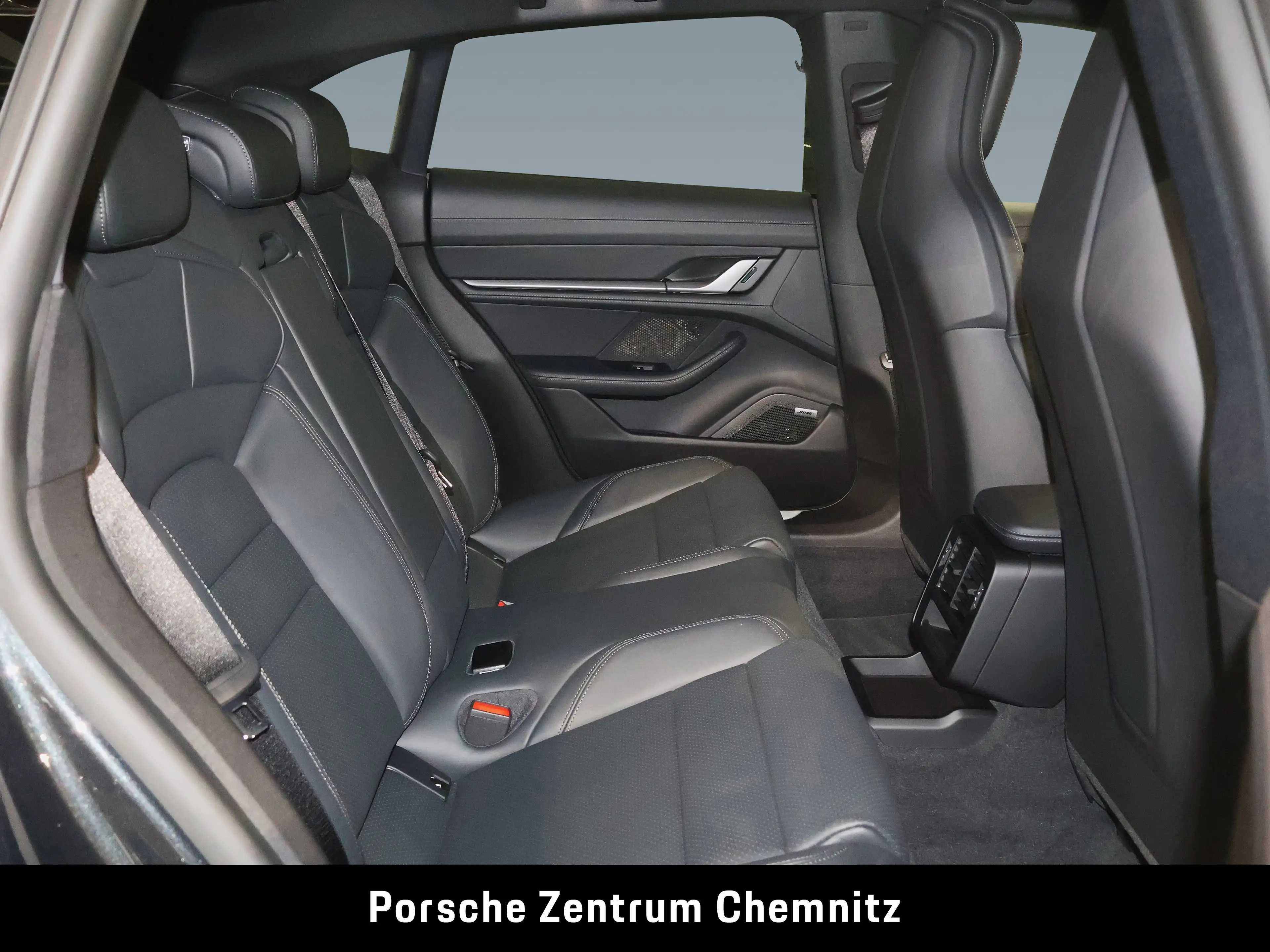 Porsche Taycan 4 Cross Turismo 4+1 Sitze;ACC;Pano;14-Wege — photo 8