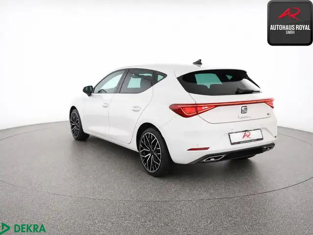 SEAT Leon view 3