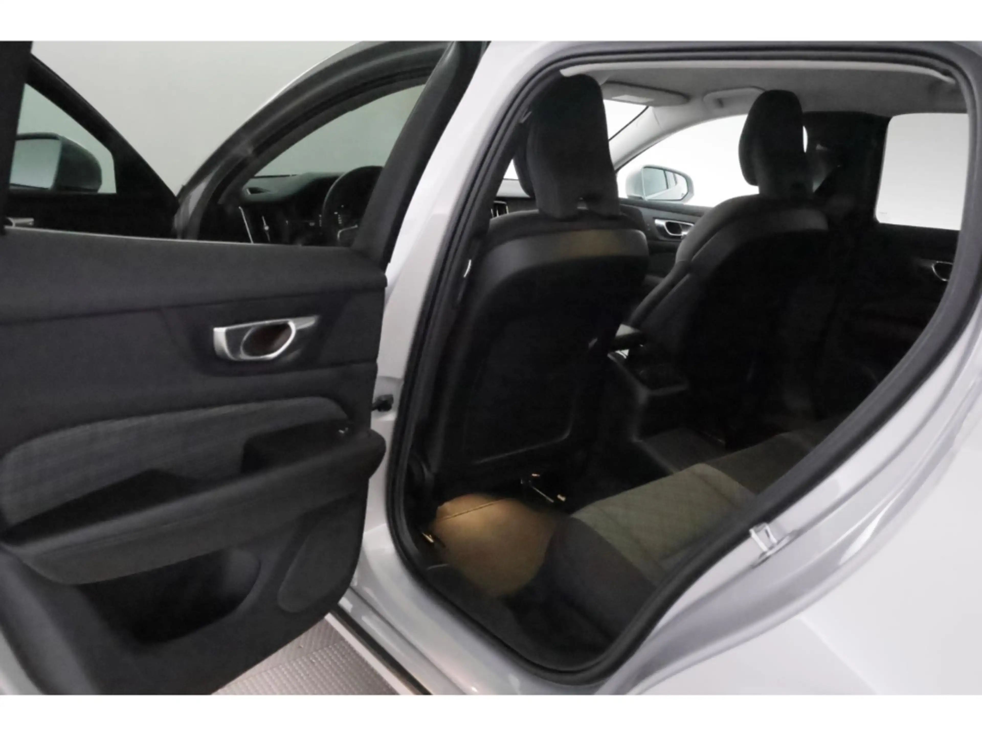 Volvo V60 T6 Twin Engine AWD Core+LED+VIRTUAL+KAMERA — photo 20