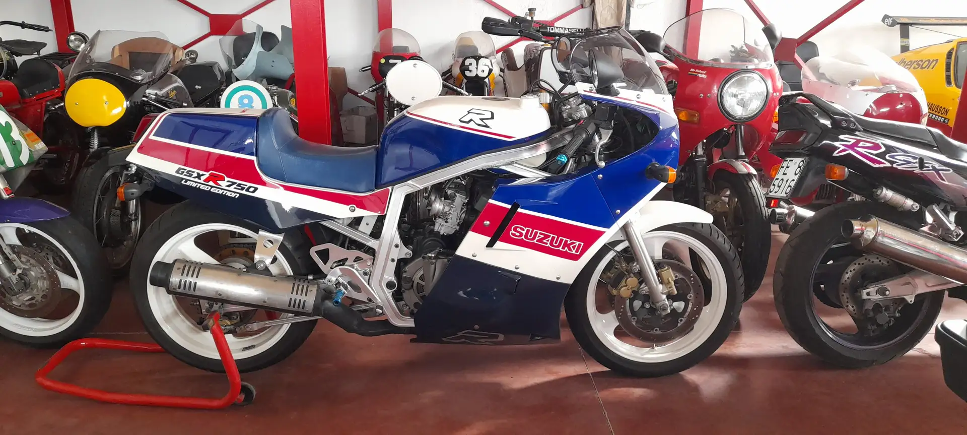 Suzuki GSX R 750 LIMITED EDITION - 1