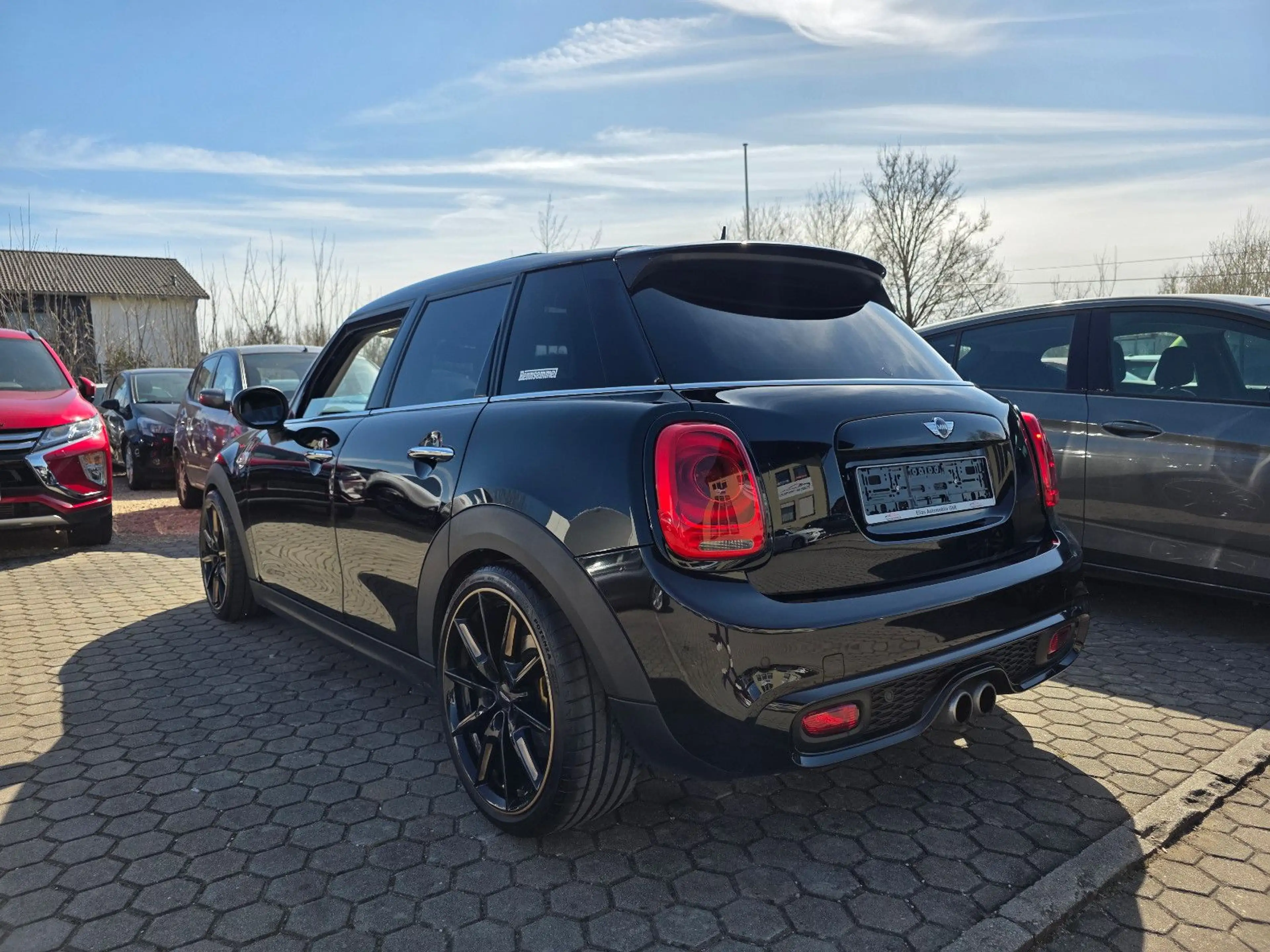 MINI Cooper S Mini 5-trg. Cooper S / TÜV NEU — photo 3