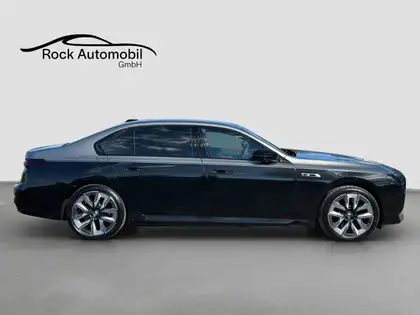 Annonce voiture d'occasion BMW i7 - CARADIZE