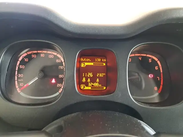 Fiat Panda view 8