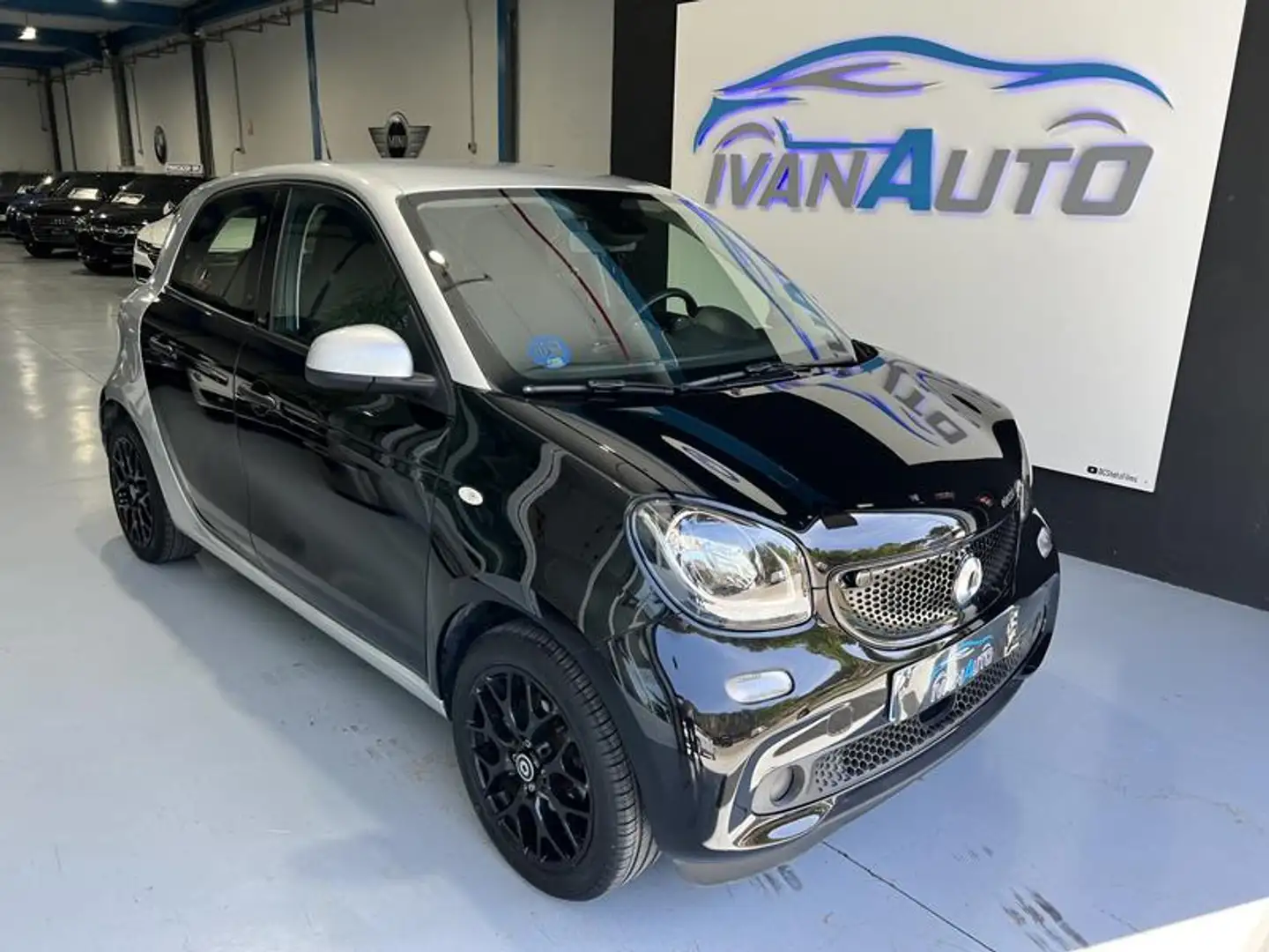 smart forFour Electric Drive Passion Negro - 1