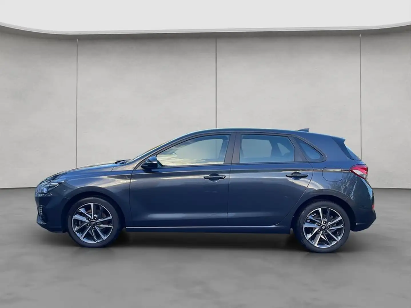 Hyundai i30 1.0 T-GDI 48V-Hybrid Trend GRA SHZ RFK CarPl Grijs - 2