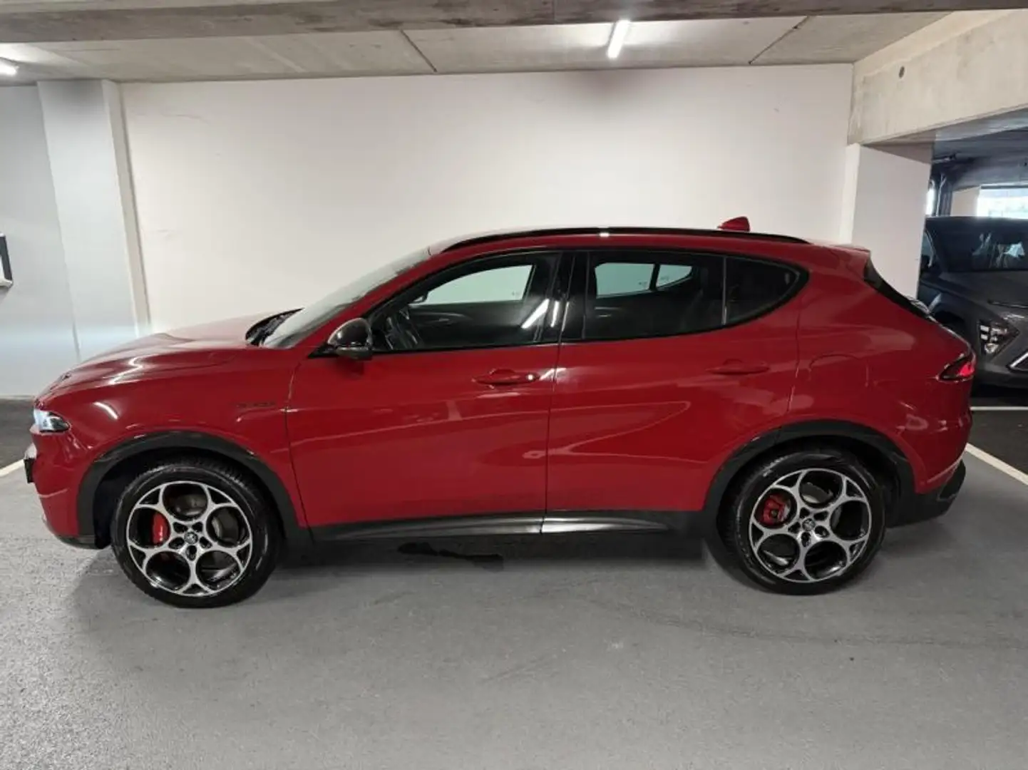 Alfa Romeo Tonale 1.3 PHEV 280ch Veloce AT6 e-Q4 Rot - 2