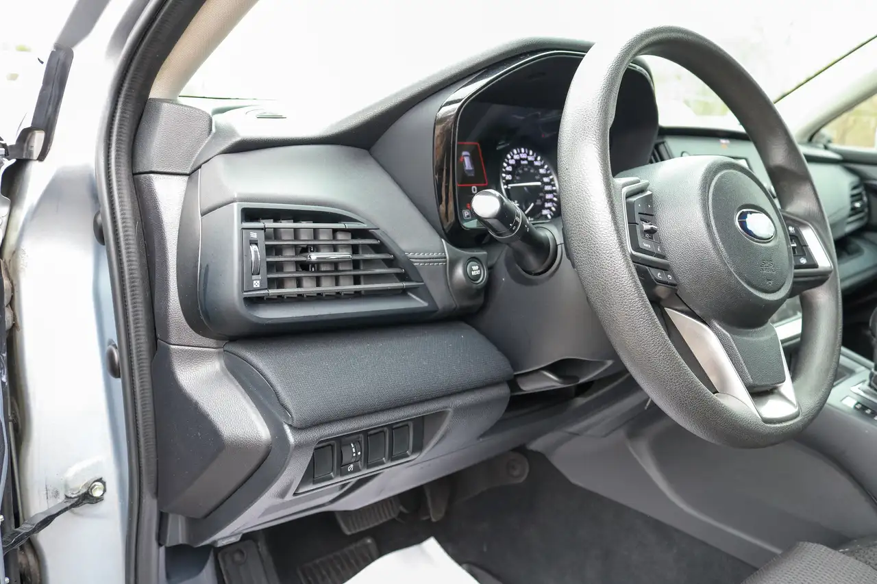 Subaru OUTBACK снимка Subaru OUTBACK