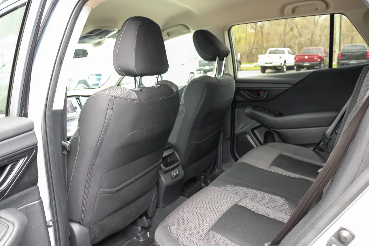 Subaru OUTBACK снимка Subaru OUTBACK