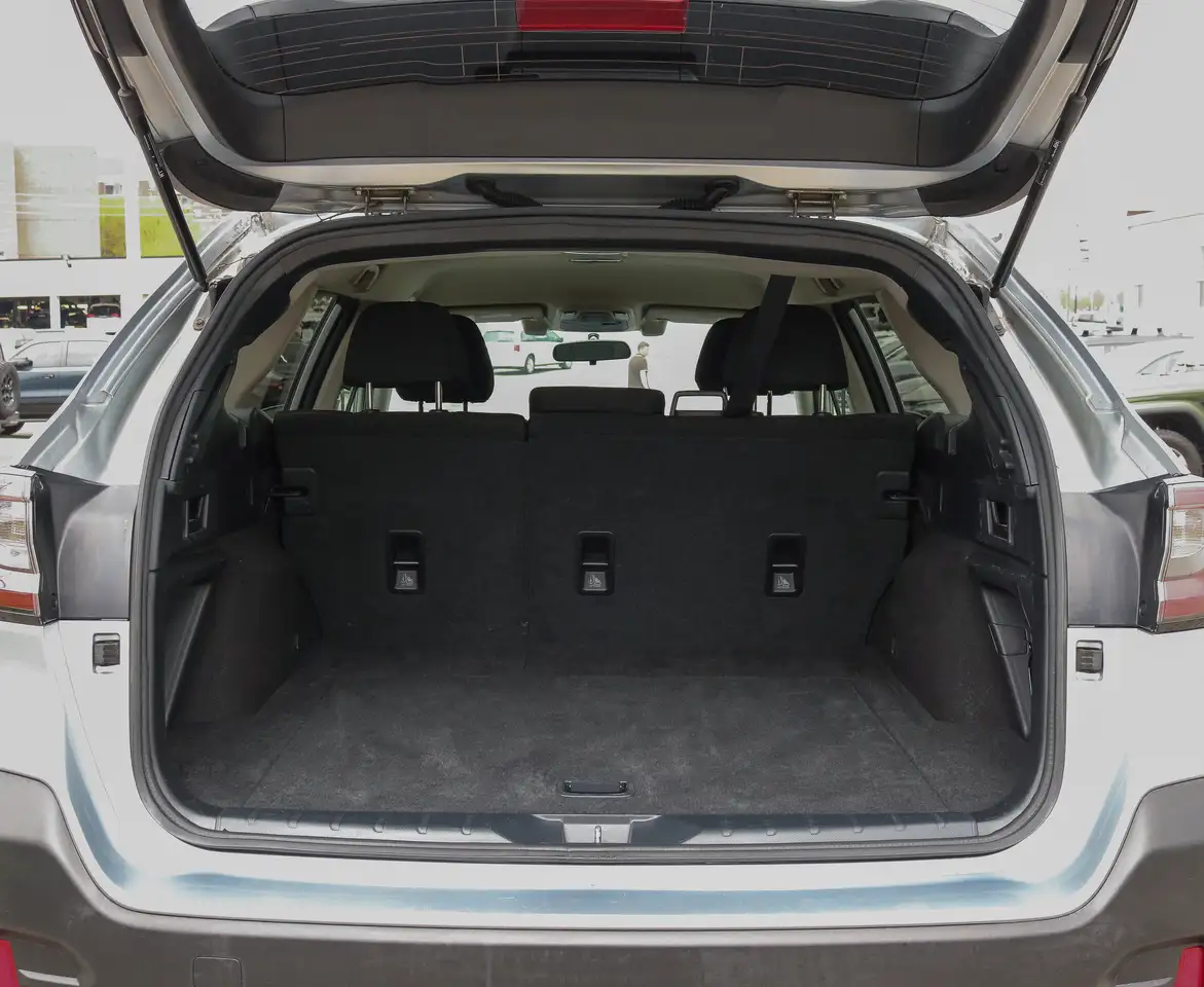 Subaru OUTBACK снимка Subaru OUTBACK