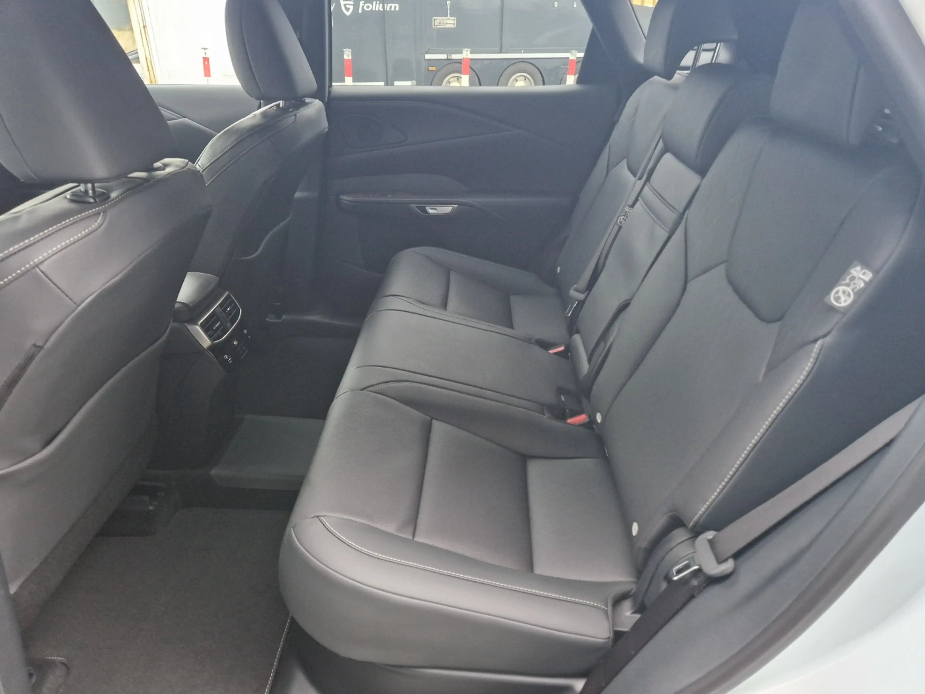 Lexus RX 450h + E-Four Sport Design Panoramadach — photo 8