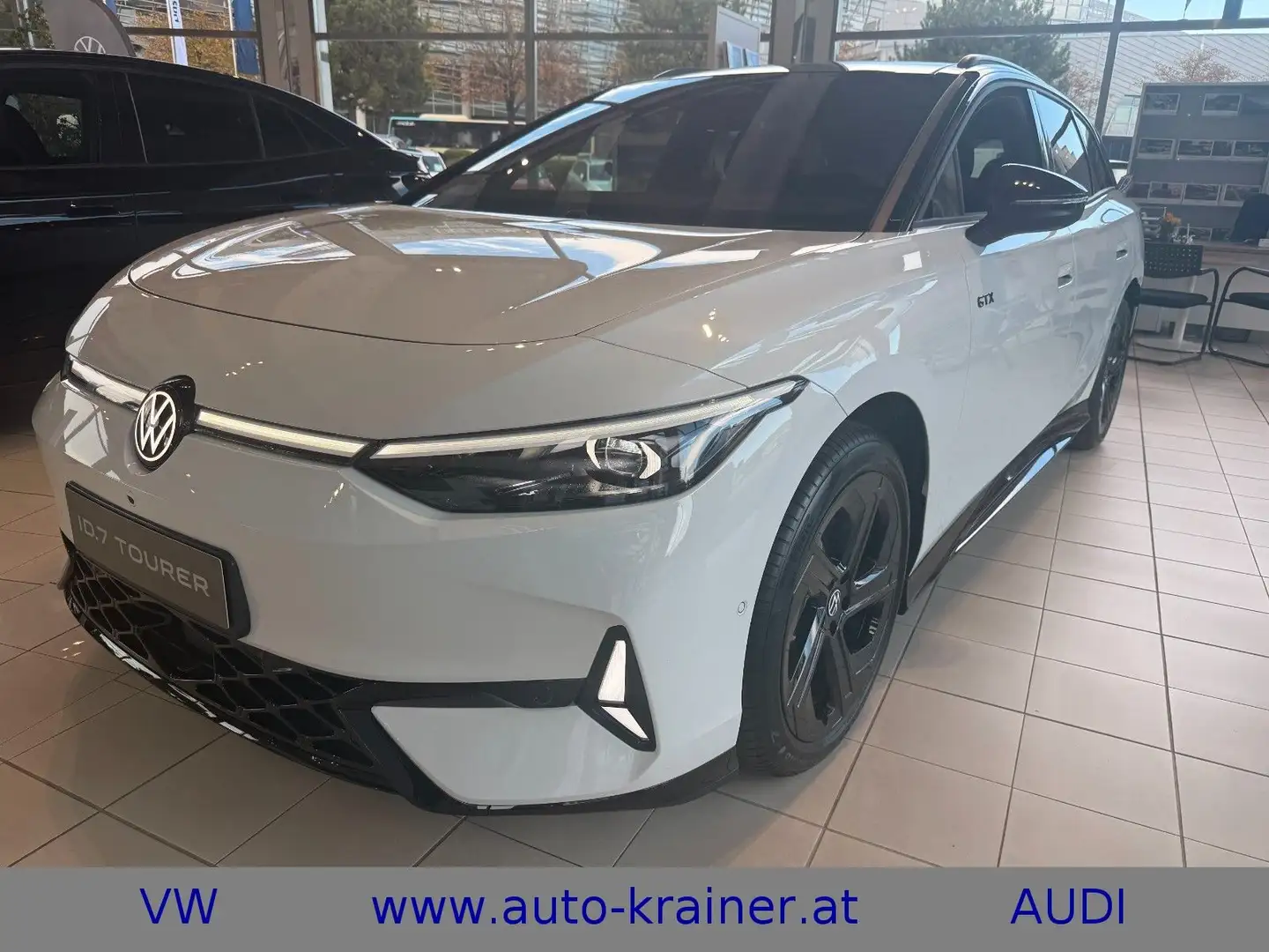 Volkswagen ID.7 Tourer GTX 4MOTION 250 kW / 86 kWh VOLL!!* Weiß - 1