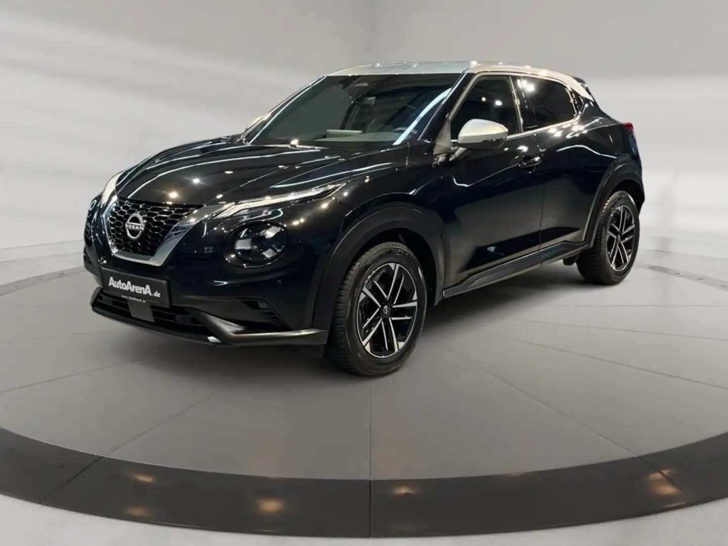 Nissan Juke 1.0 DIG-T N-Connecta Fahrassist+Wide+Cam Schwarz - 1