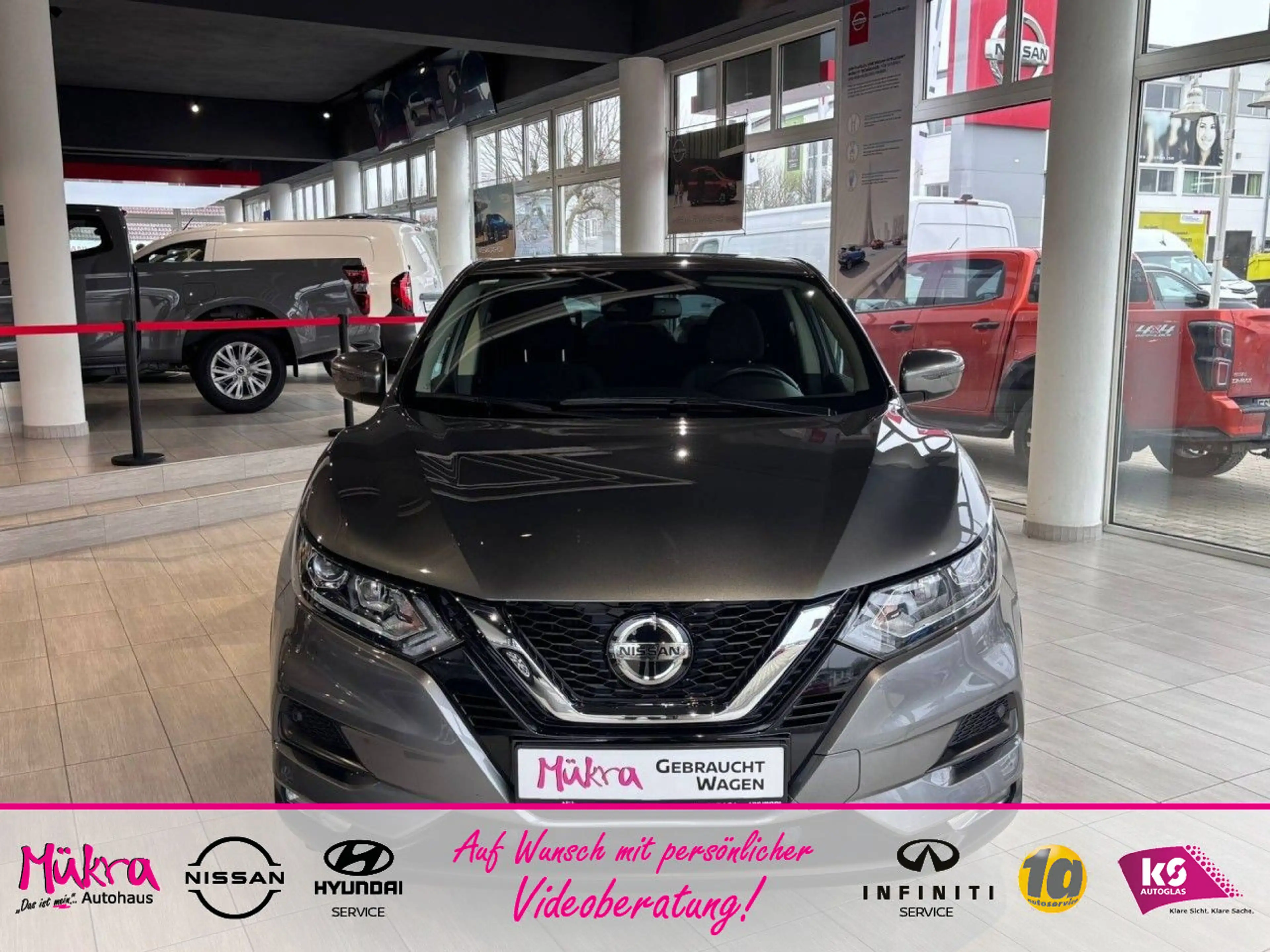 Nissan Qashqai QASHQAI Shiro 1.3 DIG-T 140 PS 6MT Navigation RF — photo 2