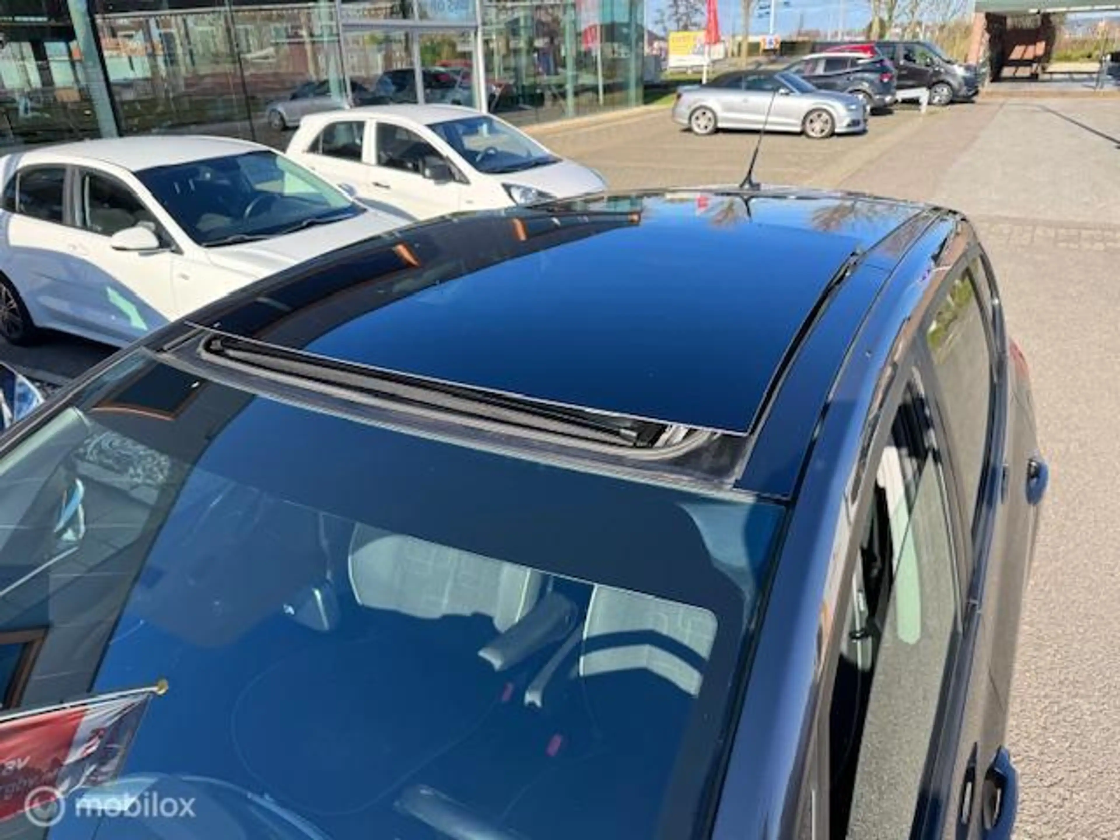 Kia Venga 1.4 CVVT ExecutiveLine Panorama schuif kantel dak — photo 12