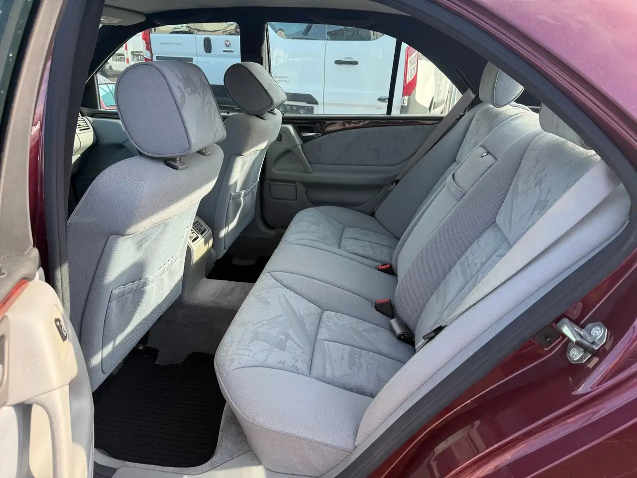 Mercedes-Benz E 200 ELEGANCE, Klima, foto 10