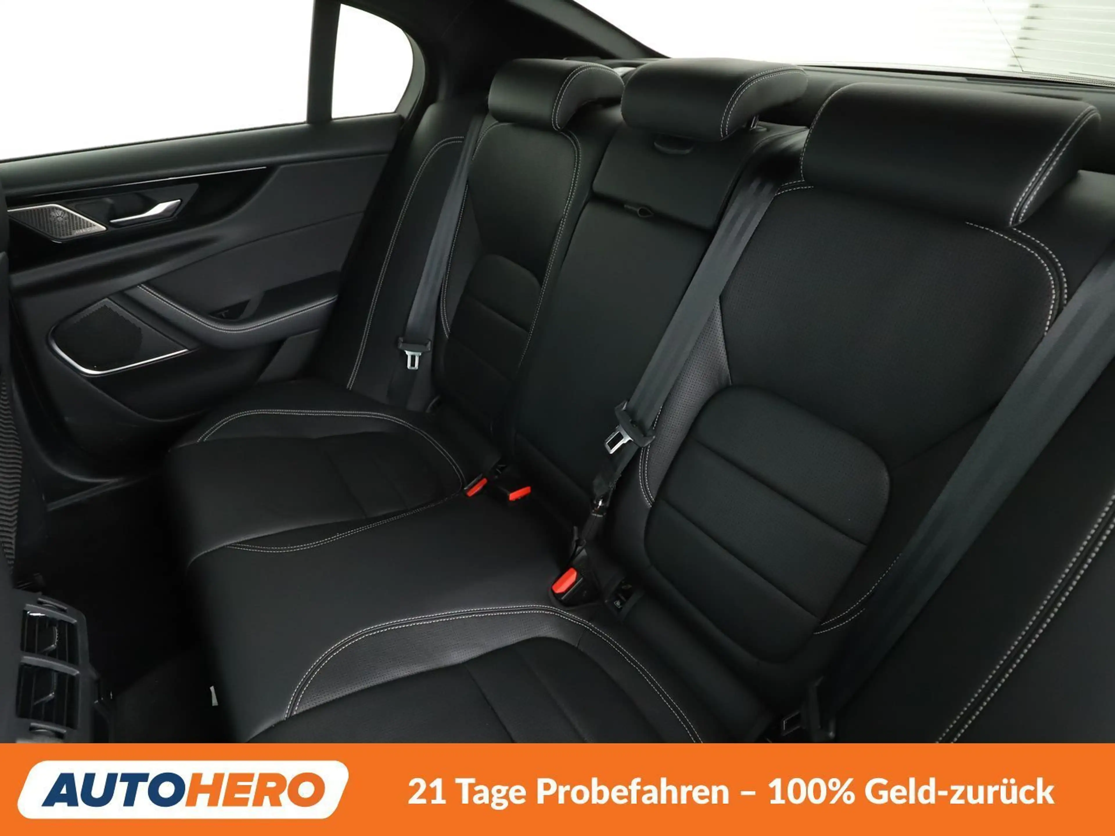 Jaguar XE 25t R-Dynamic Black Aut.*LED*TEMPO*360*MERIDIAN*SH — photo 15