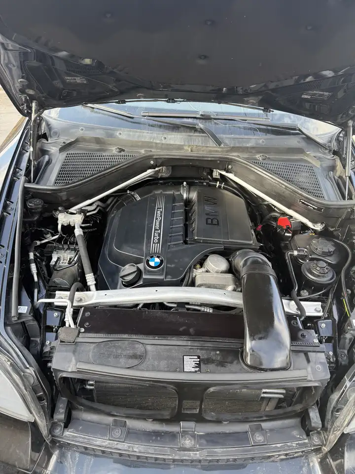BMW X5 снимка BMW X5
