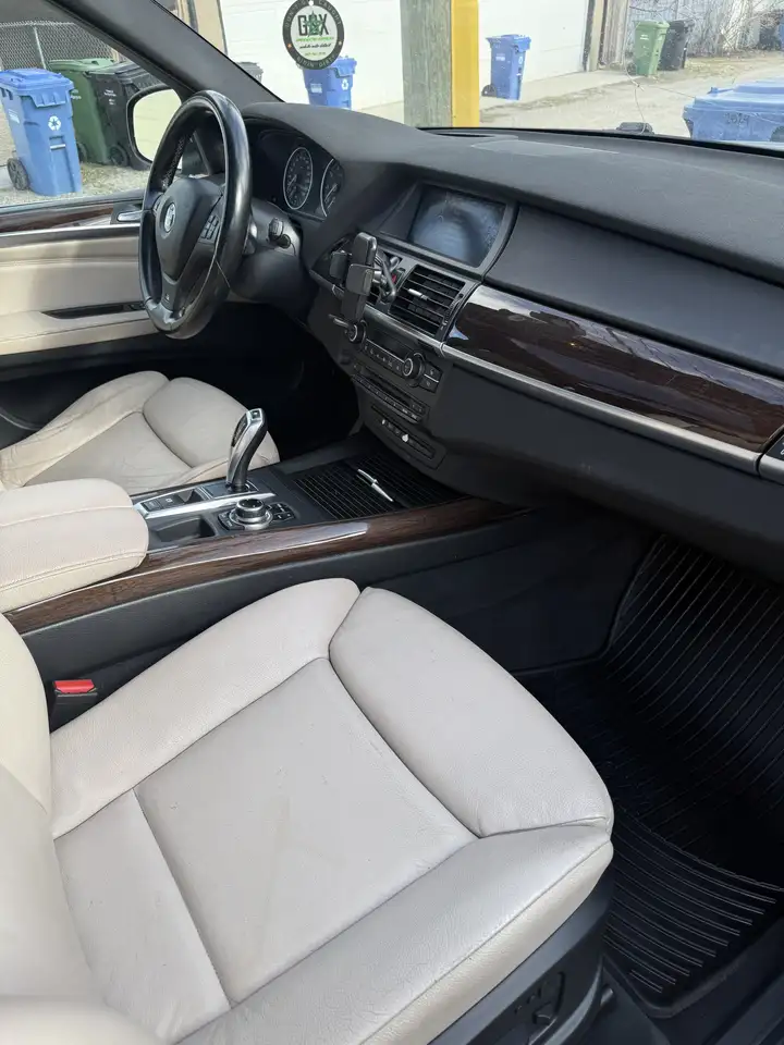 BMW X5 снимка BMW X5