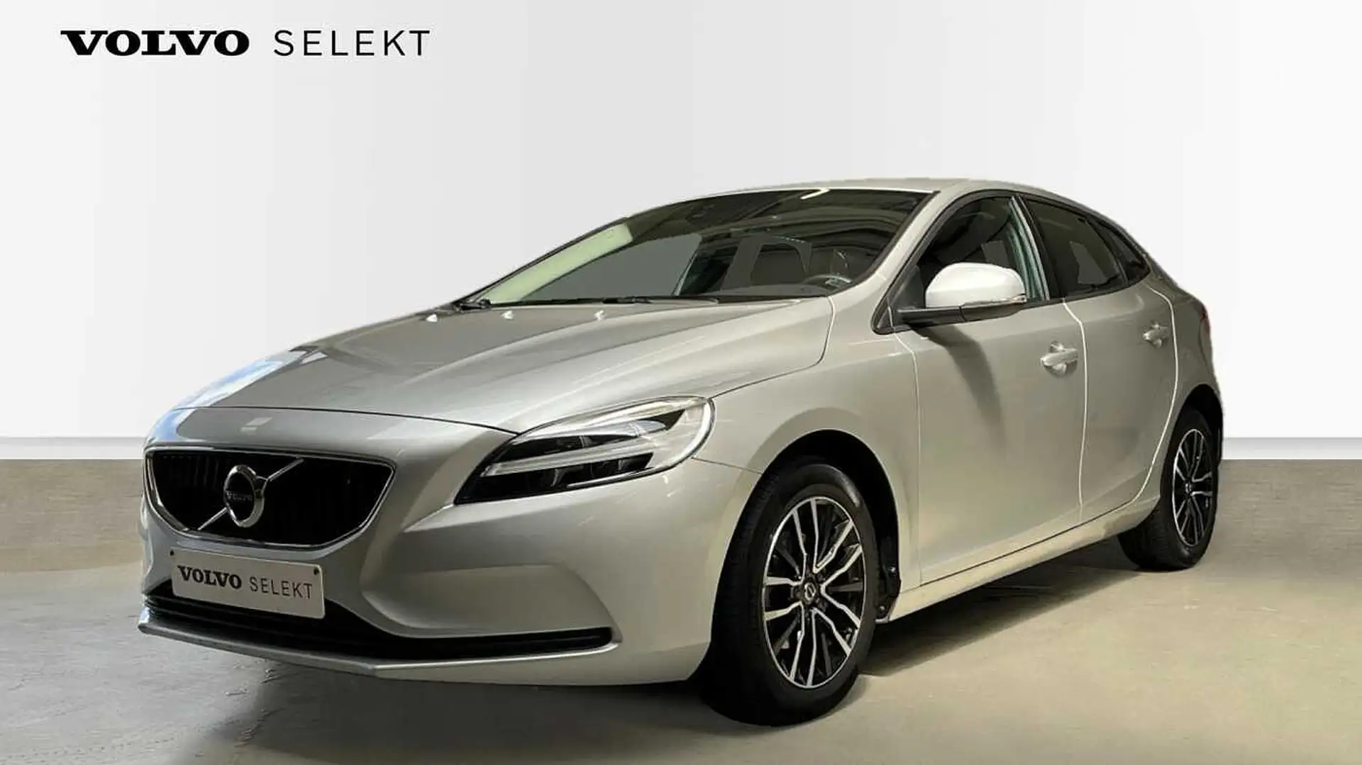 Volvo V40 Diesel Black Edition | Trekhaak Срібний - 1