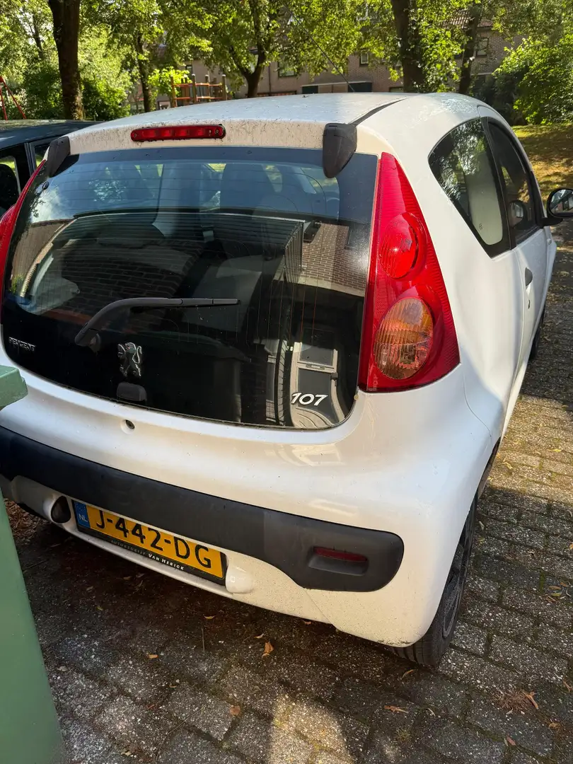 Peugeot 107 1.0-12V XR Wit - 2