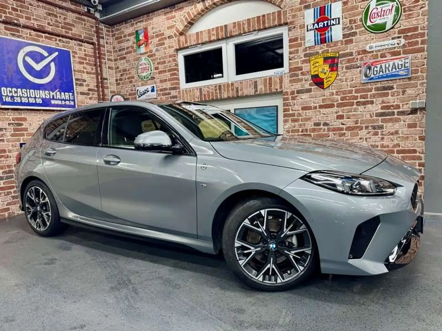 BMW 120 120iA 170cv Auto M-SPORT (New Modèle) Gris - 1