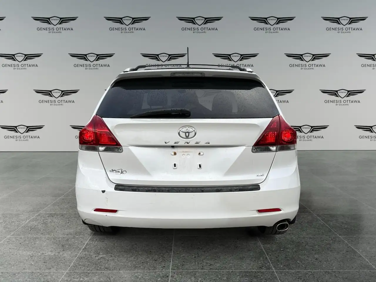 Toyota Venza снимка Toyota Venza