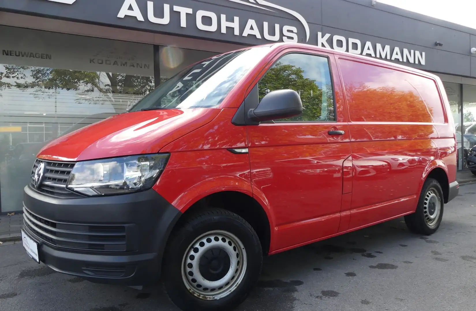 Volkswagen T6 Transporter 2.0TDI*Kamera*Navi*Klima*Sortimo* Rosso - 1