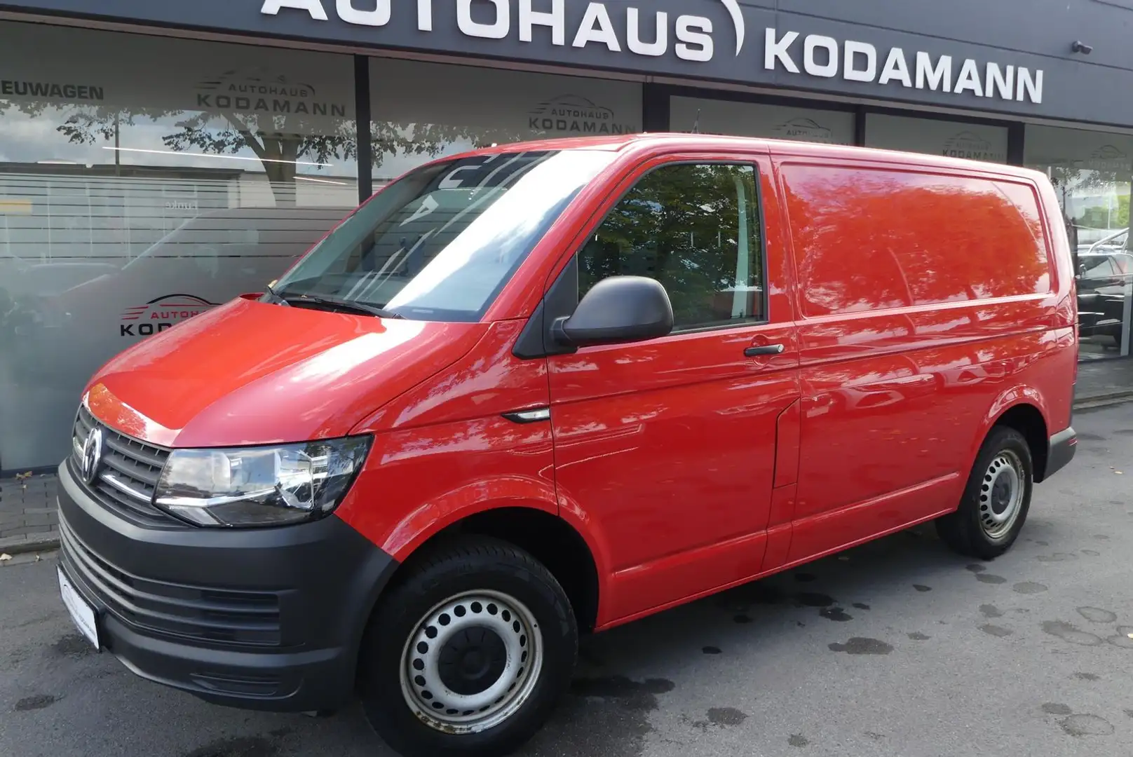 Volkswagen T6 Transporter 2.0TDI*Kamera*Navi*Klima*Sortimo* Rosso - 2