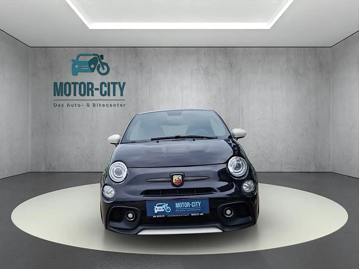 Abarth 695 Abarth 695 Essesse Schwarz - 2