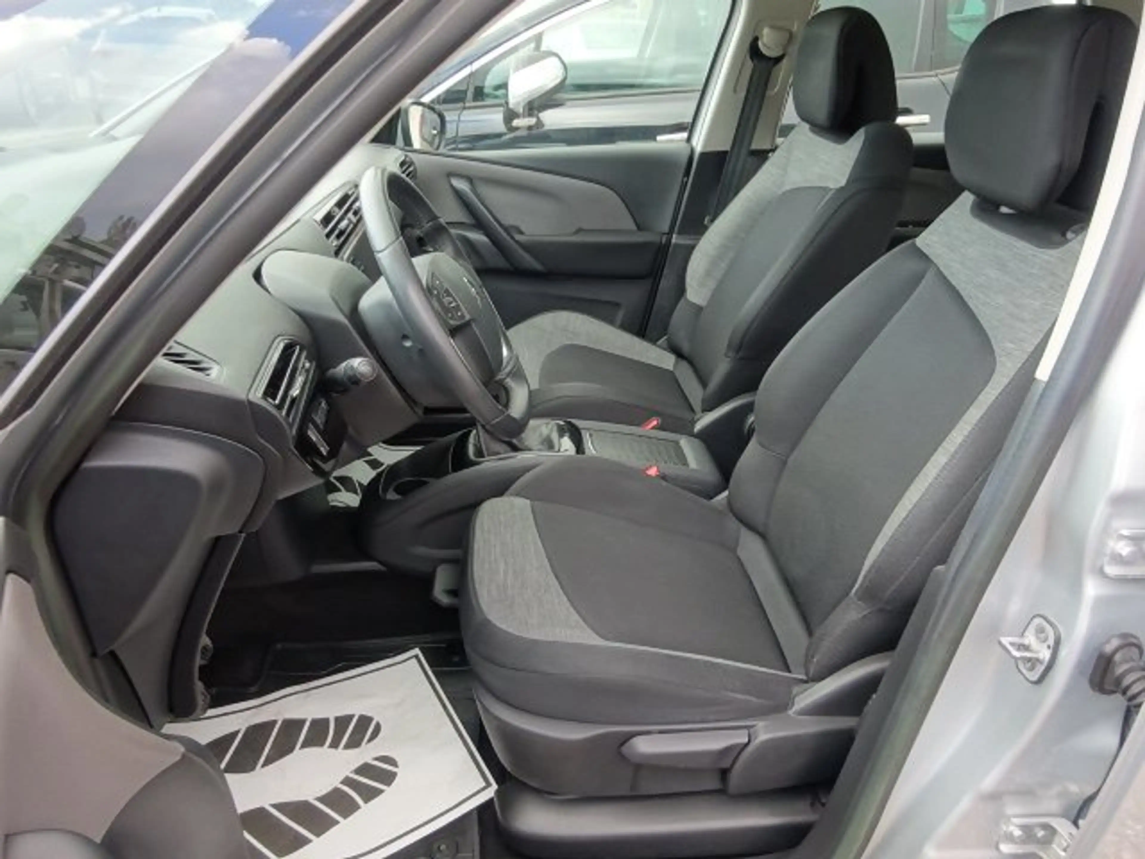 Citroen C4 Picasso Silver Edi 1,6 HDi Zahnriemen Wasserpumpe Pick neu — photo 10