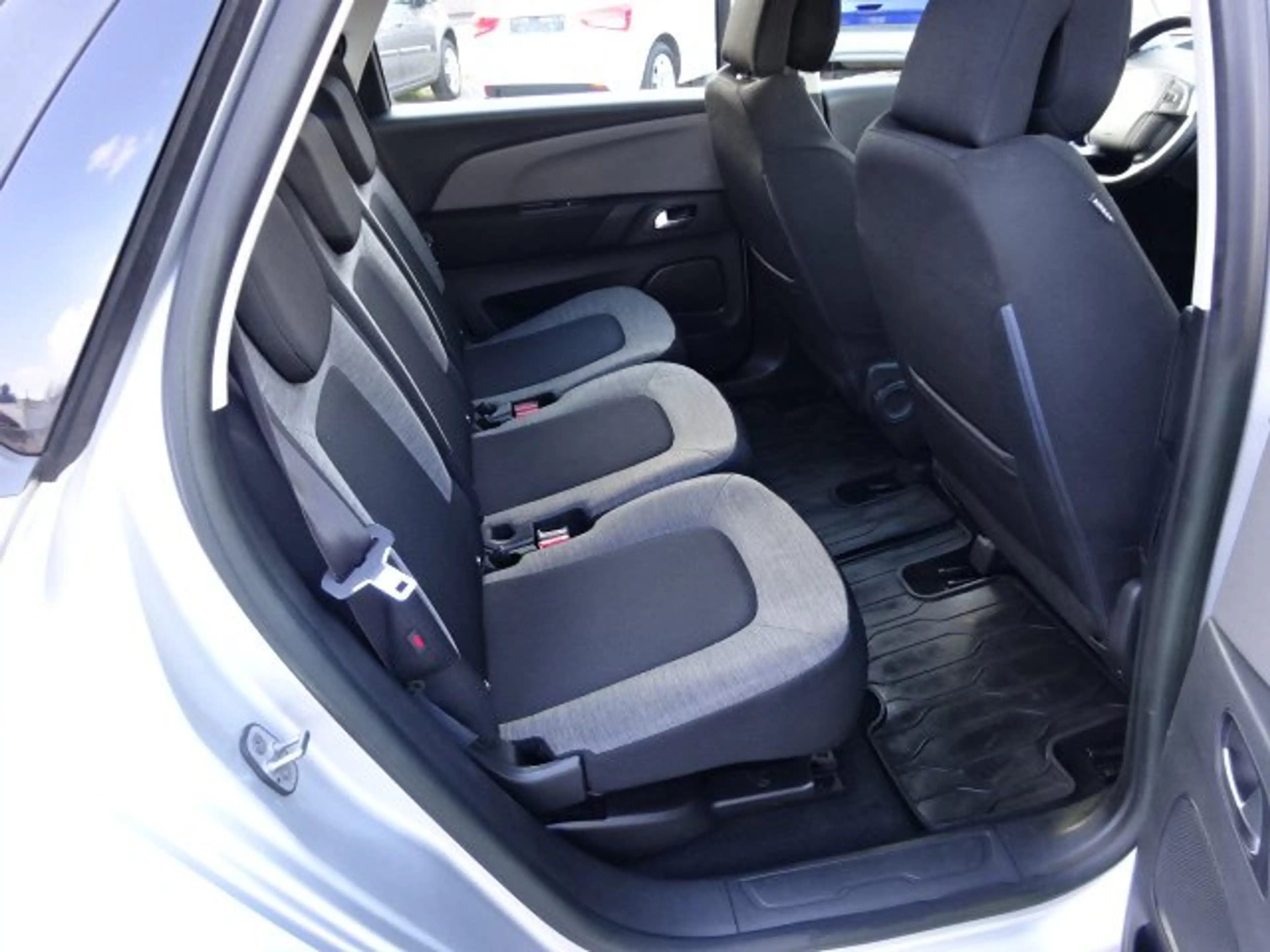 Citroen C4 Picasso Silver Edi 1,6 HDi Zahnriemen Wasserpumpe Pick neu — photo 13
