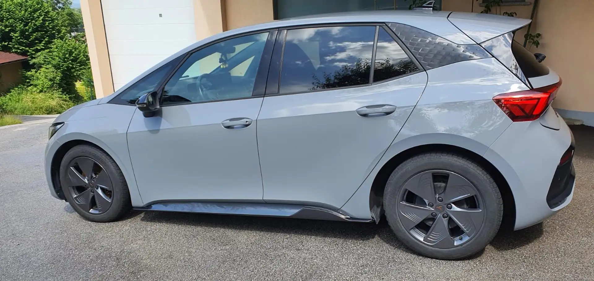 CUPRA Born Born 58kWh Grau - 2