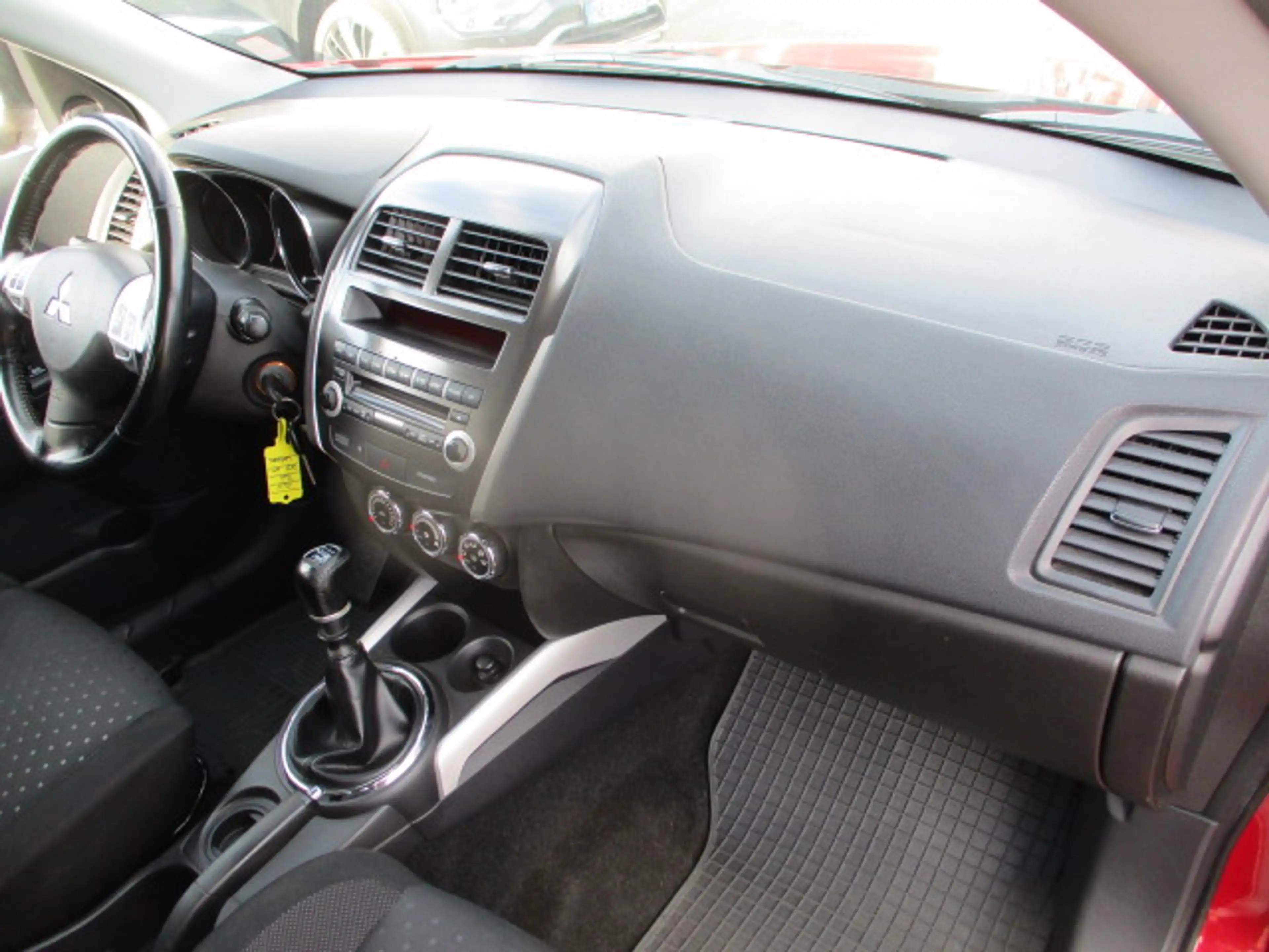 Mitsubishi ASX ASX Diesel 1.8 DI-D 2WD 35 Jahre — photo 10