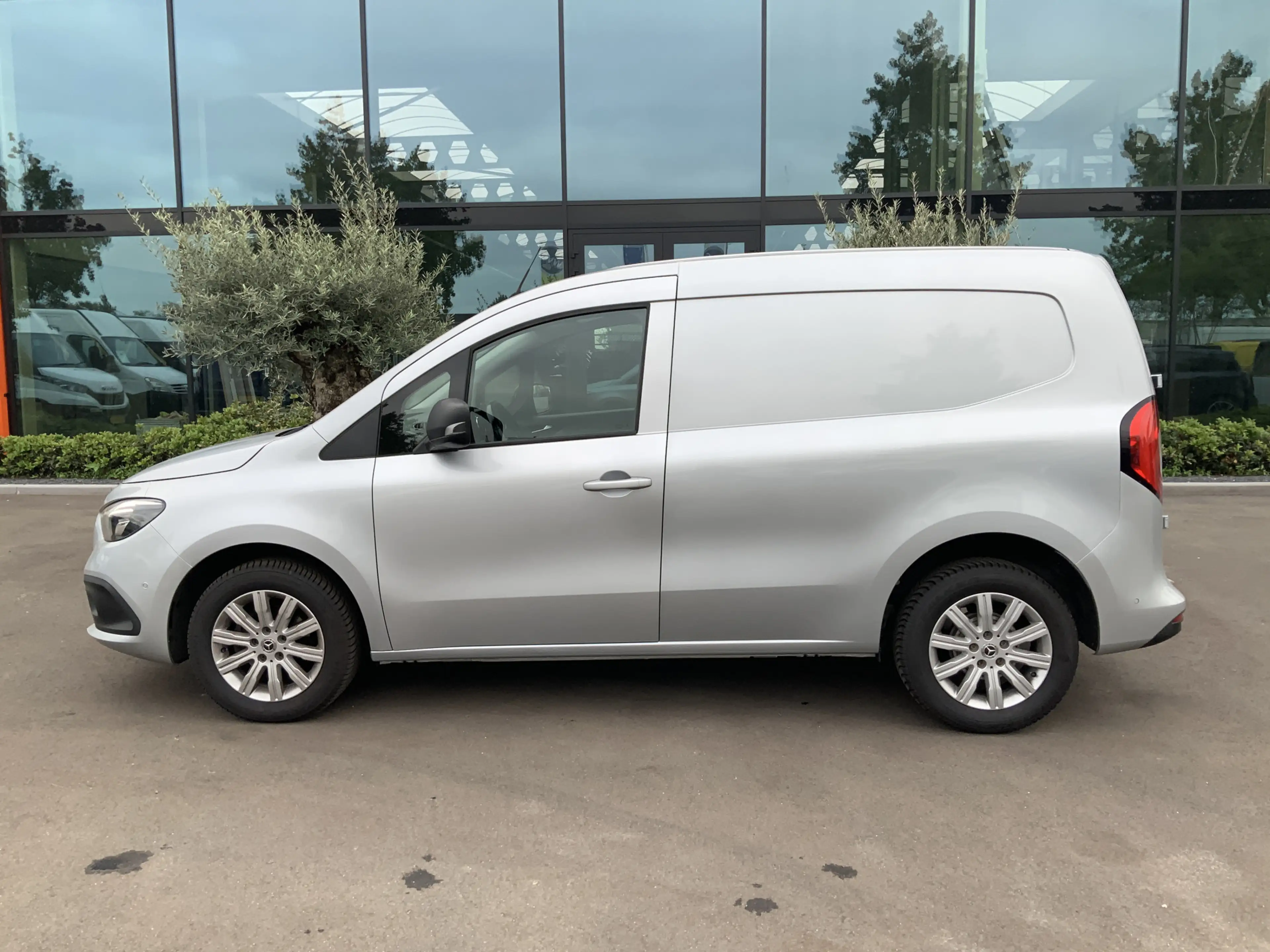 Mercedes-Benz Citan Benzine 110 L1 Base Benzine Airco Cruise Scherm Na — photo 4