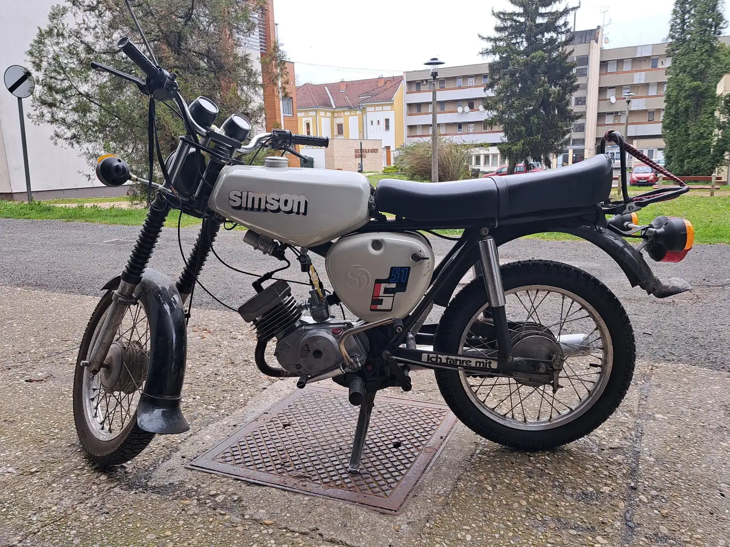 Simson S 51 Bílá - 2